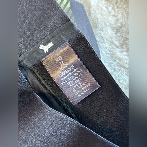 Ultracor High Rise Compression Sculpting Tights Size XS - Picture 5 of 7